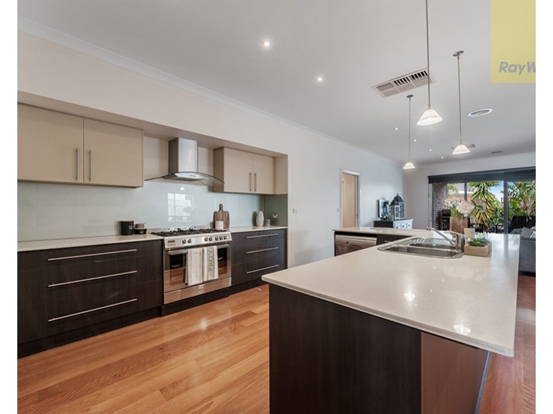 183 Central Park Avenue, Craigieburn VIC 3064