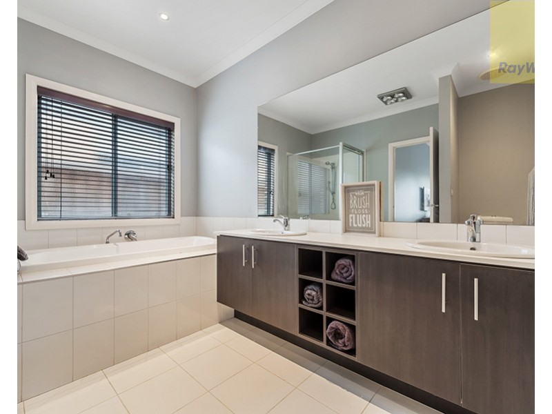 183 Central Park Avenue, Craigieburn VIC 3064
