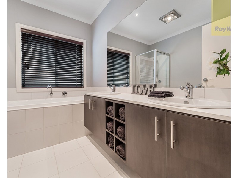 183 Central Park Avenue, Craigieburn VIC 3064