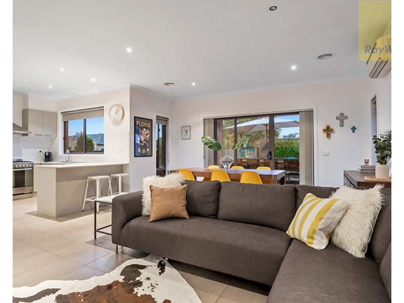 32 The Garlands, Craigieburn VIC 3064