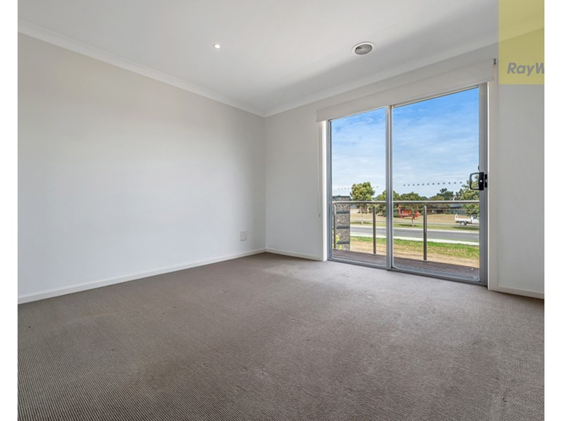 11/8 Moresby Court, Craigieburn VIC 3064