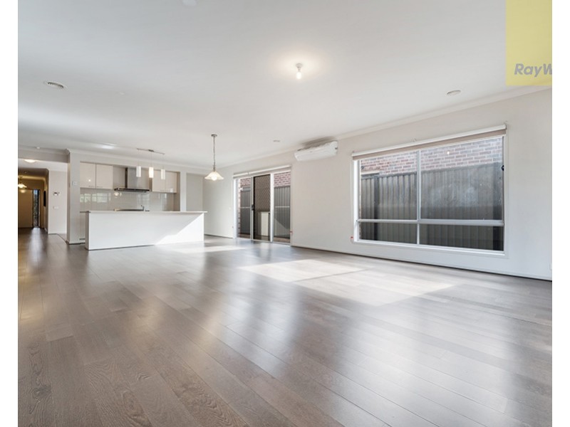 40 Spirited Way, Craigieburn VIC 3064