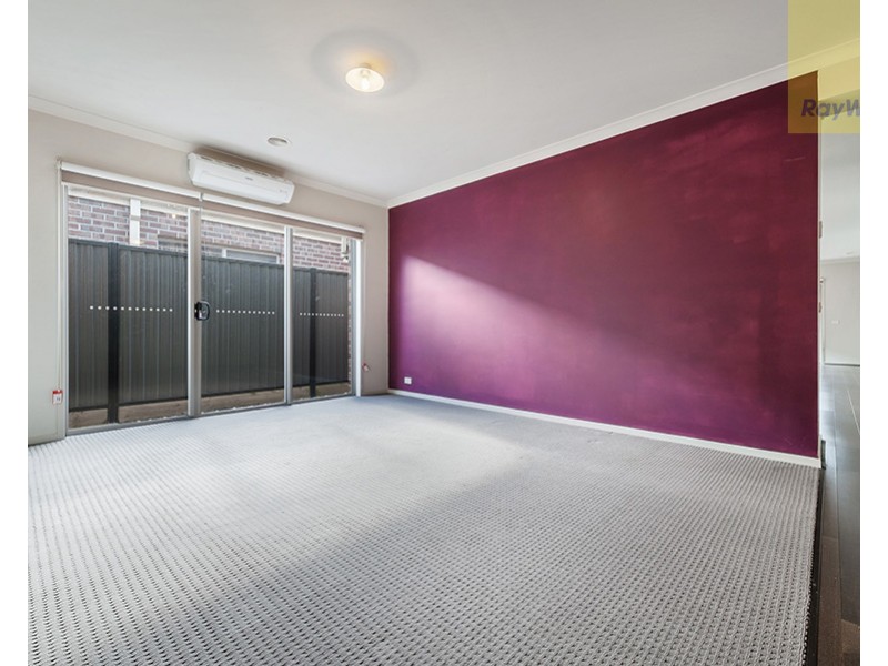 40 Spirited Way, Craigieburn VIC 3064