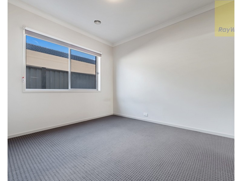 40 Spirited Way, Craigieburn VIC 3064