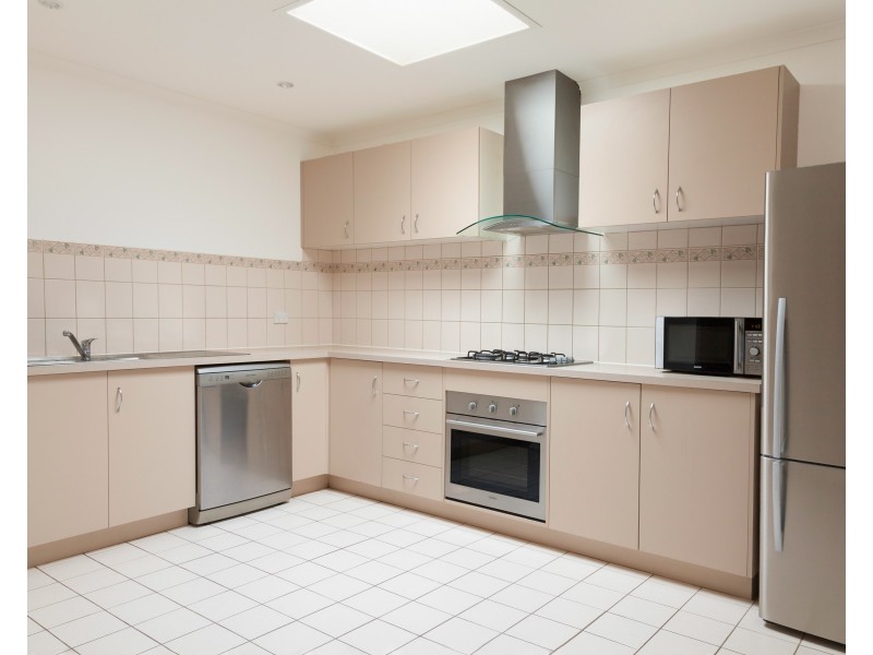 3 Brecon Nook, Craigieburn VIC 3064