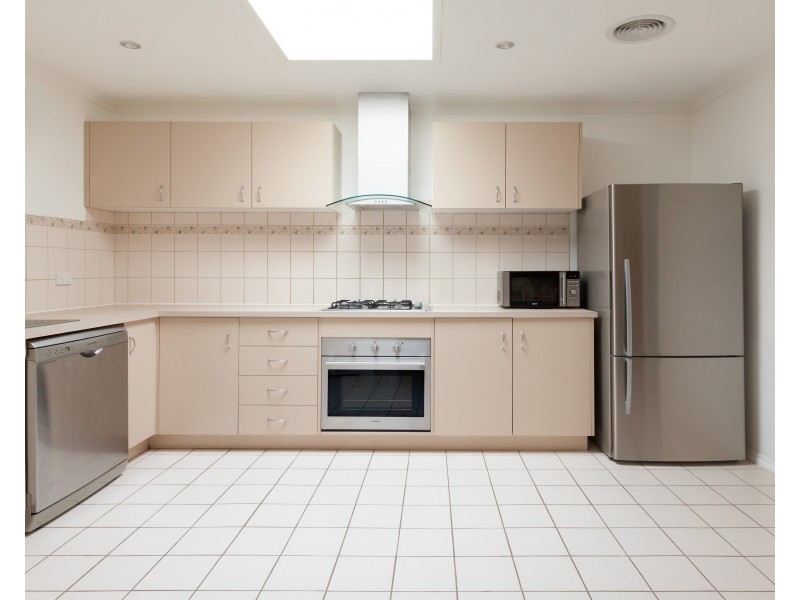 3 Brecon Nook, Craigieburn VIC 3064