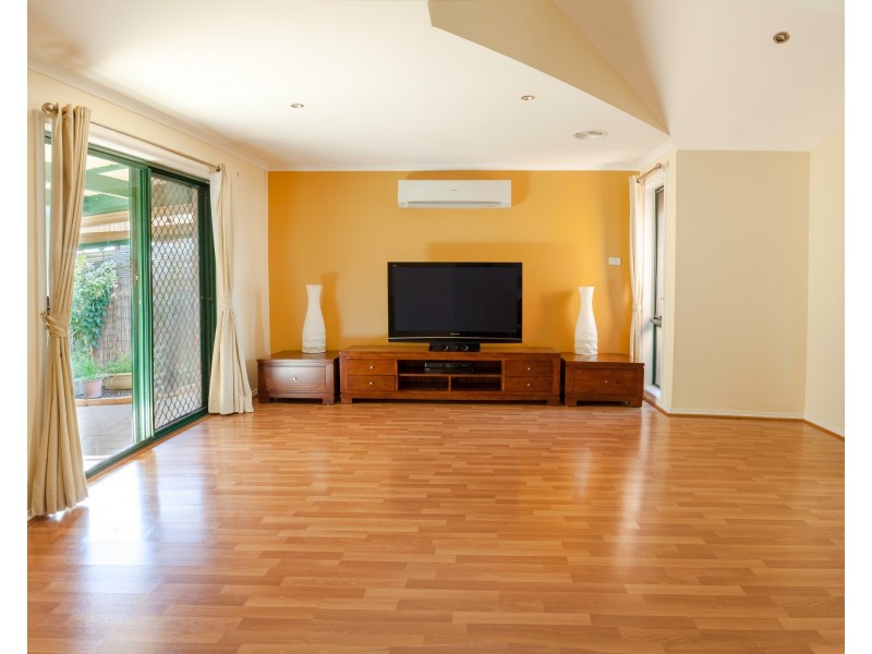 3 Brecon Nook, Craigieburn VIC 3064