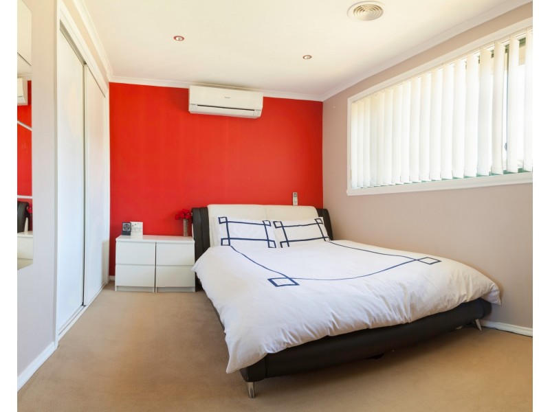 3 Brecon Nook, Craigieburn VIC 3064