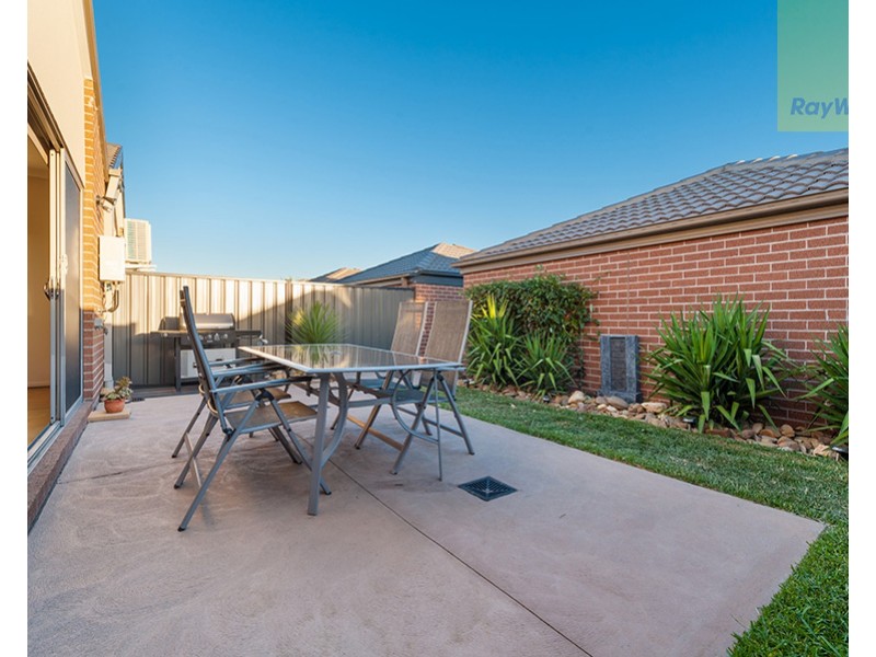 289 Brookfield Boulevard, Craigieburn VIC 3064