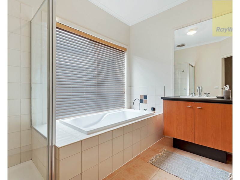 20 Explorers Place, Craigieburn VIC 3064