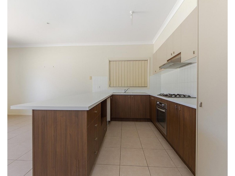 70 Hamilton Hume Parade, Craigieburn VIC 3064