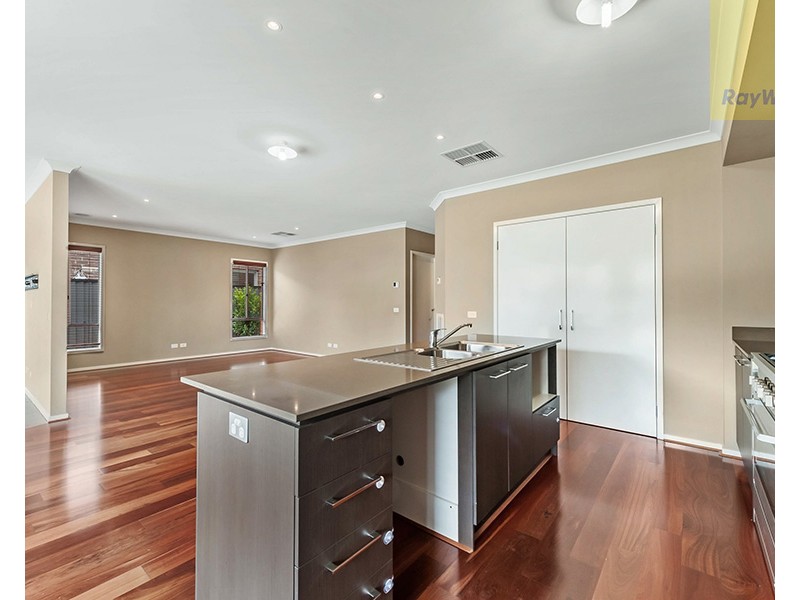 45 Riverway View, Craigieburn VIC 3064