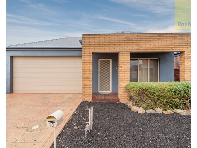 13 Burrora Way, Craigieburn VIC 3064