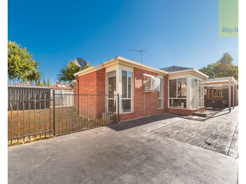 52 Woodlea Crescent, Craigieburn VIC 3064