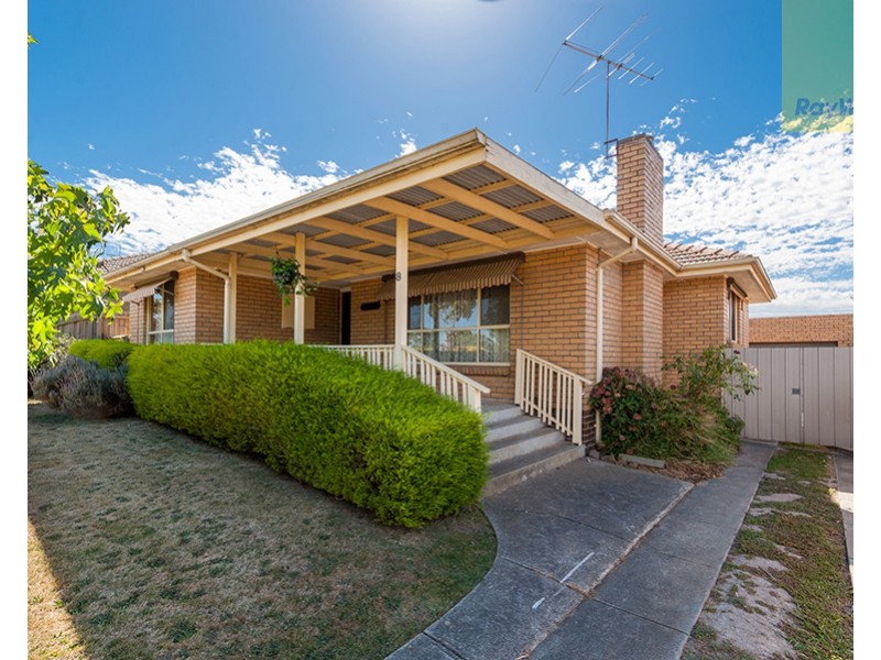 8 Rayfield Avenue, Craigieburn VIC 3064
