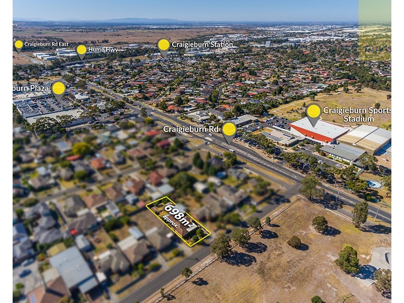 8 Rayfield Avenue, Craigieburn VIC 3064