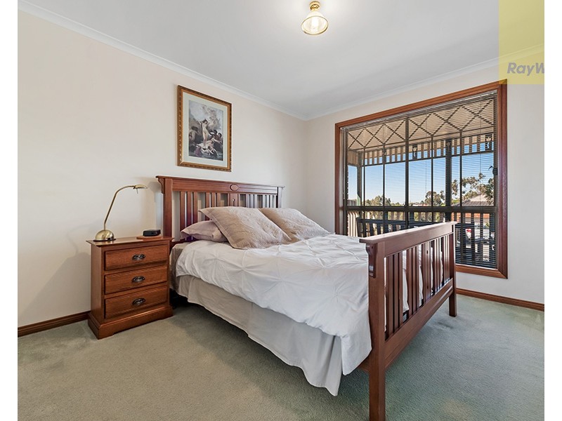 11 Smeaton Court, Craigieburn VIC 3064