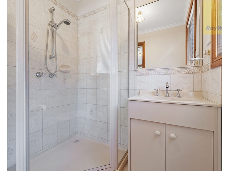 11 Smeaton Court, Craigieburn VIC 3064