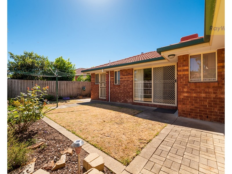 11 Smeaton Court, Craigieburn VIC 3064