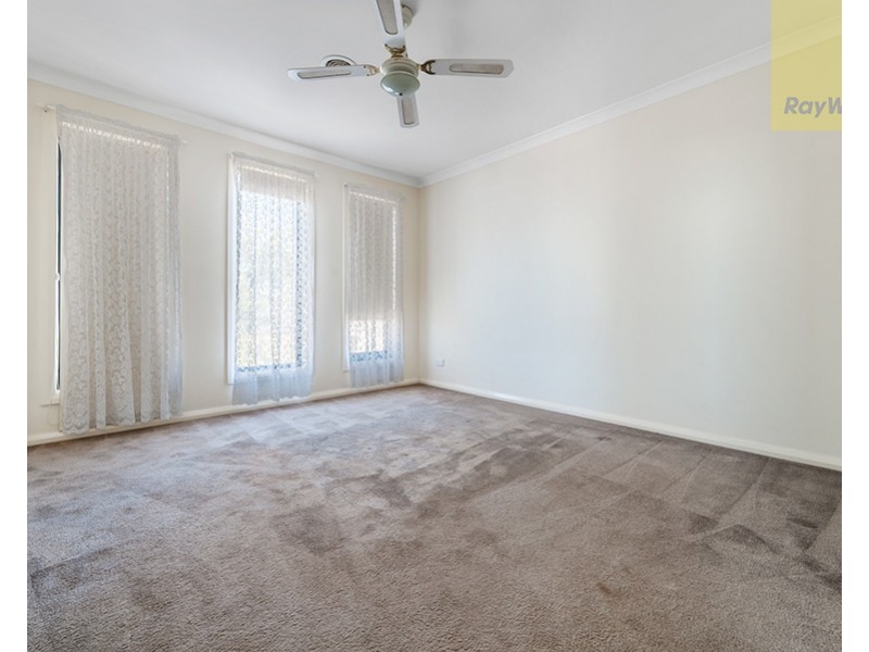 13 Malabar Street, Roxburgh Park VIC 3064