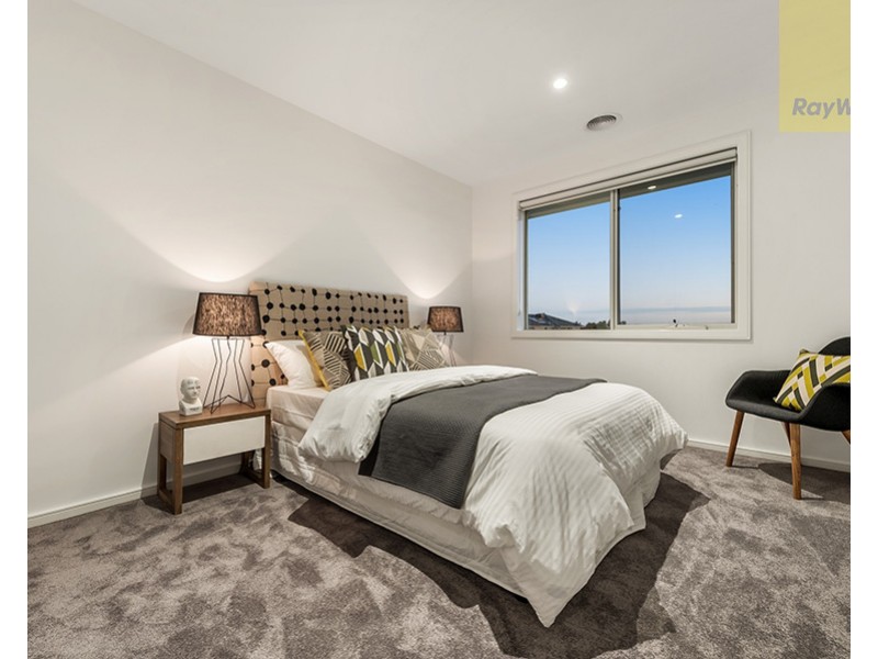 28 Halycon Bend, Beveridge VIC 3753