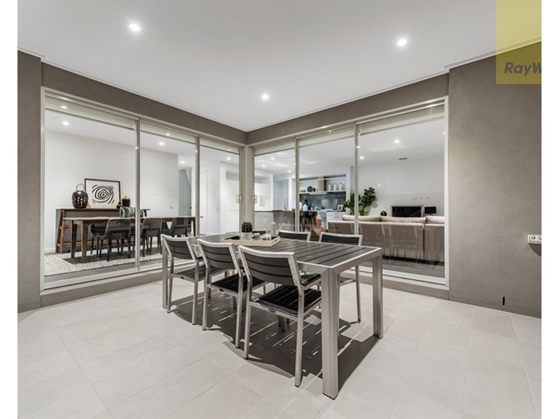 28 Halycon Bend, Beveridge VIC 3753