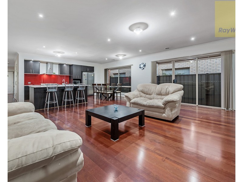 15 Hennessy Street, Craigieburn VIC 3064