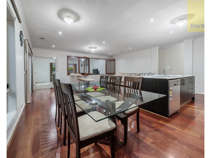 15 Hennessy Street, Craigieburn VIC 3064