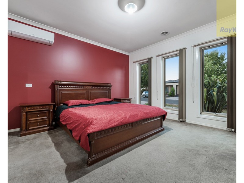 15 Hennessy Street, Craigieburn VIC 3064