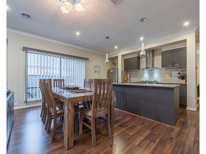 36 Baronial Way, Craigieburn VIC 3064