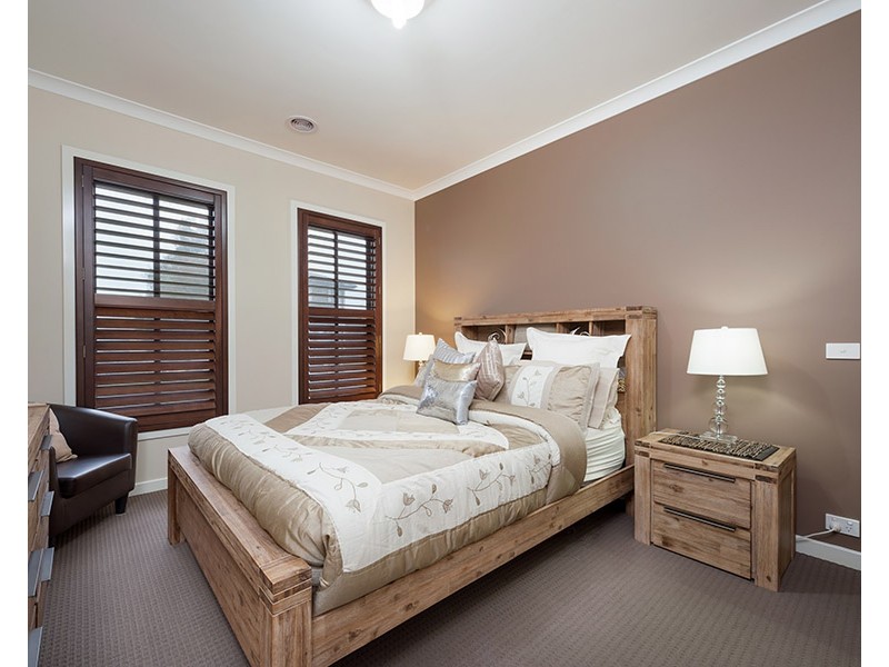 36 Baronial Way, Craigieburn VIC 3064