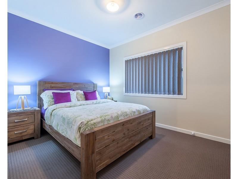 36 Baronial Way, Craigieburn VIC 3064