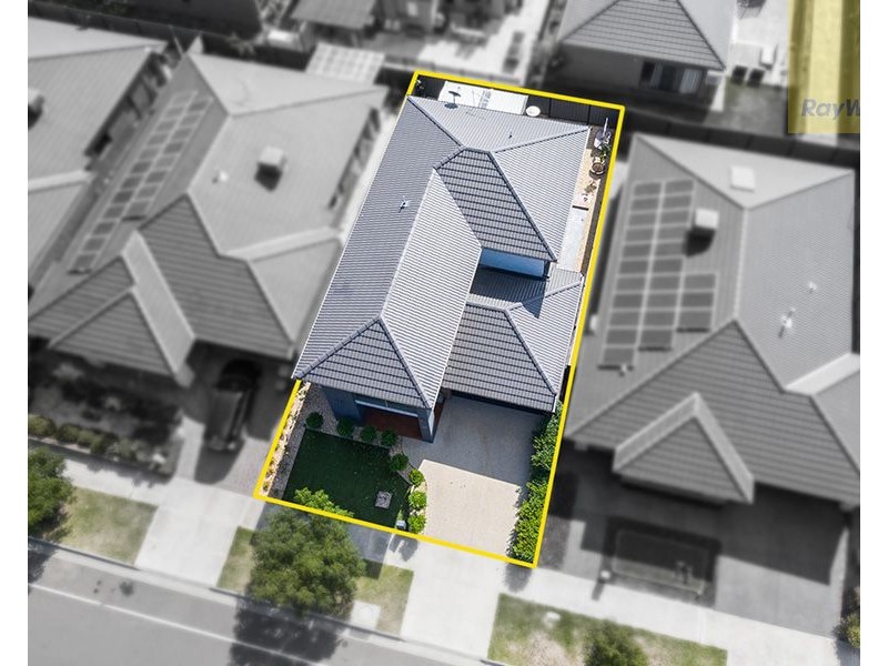 38 Gallantry Avenue, Craigieburn VIC 3064