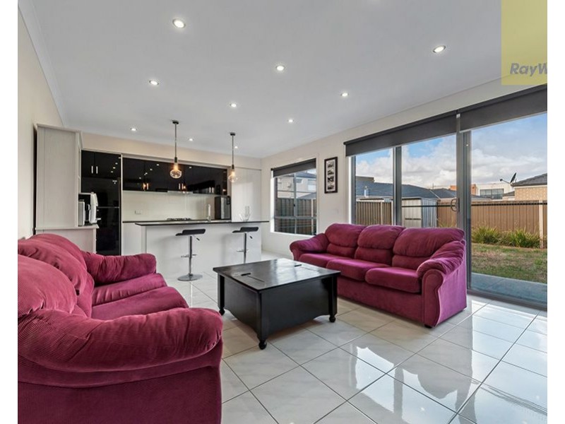 29 Grattan Cove, Craigieburn VIC 3064
