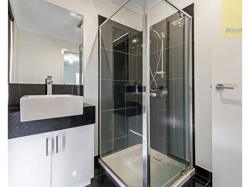 29 Grattan Cove, Craigieburn VIC 3064