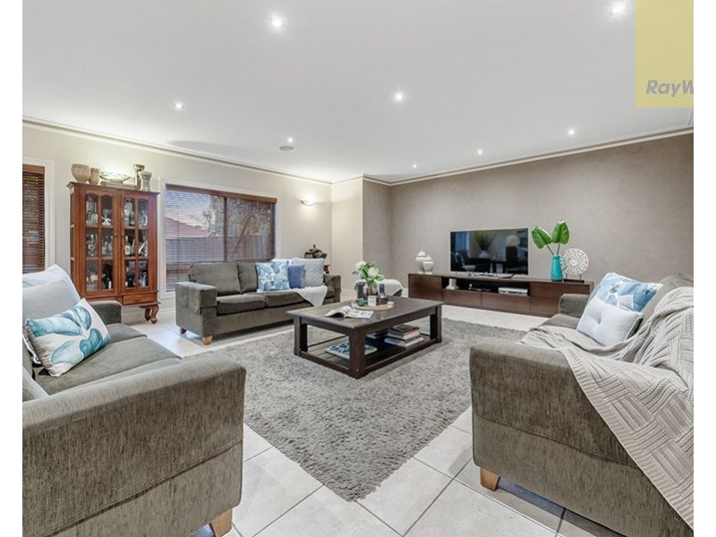 12 Grange Rise, Craigieburn VIC 3064