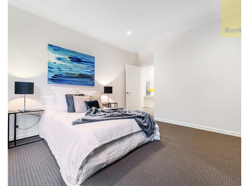 27 Somersby Road, Craigieburn VIC 3064