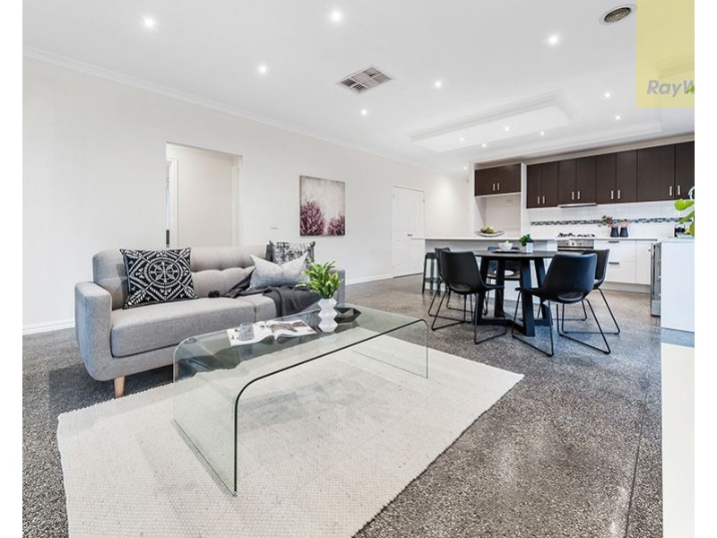 27 Somersby Road, Craigieburn VIC 3064