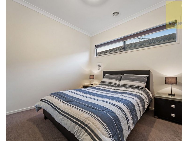 13 Bottlebrush Road, Craigieburn VIC 3064