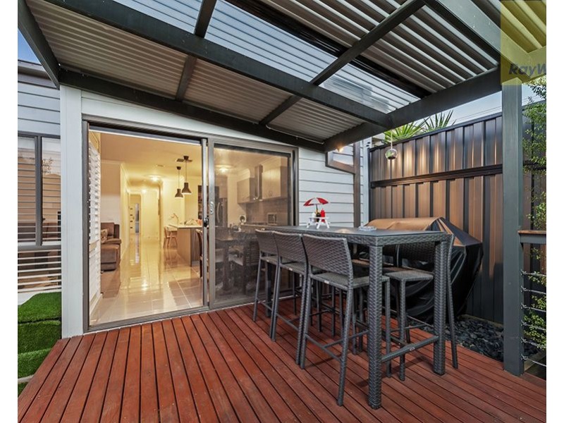 13 Bottlebrush Road, Craigieburn VIC 3064