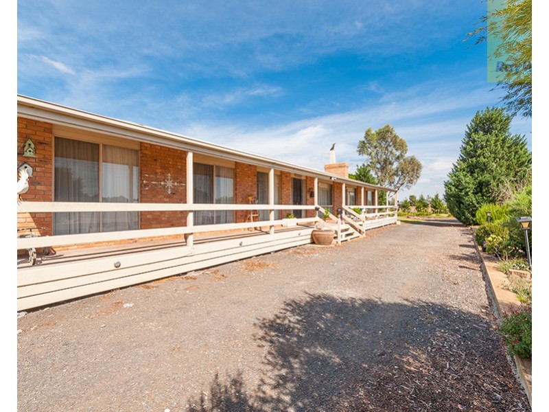 4 Whiteside Street, Beveridge VIC 3753