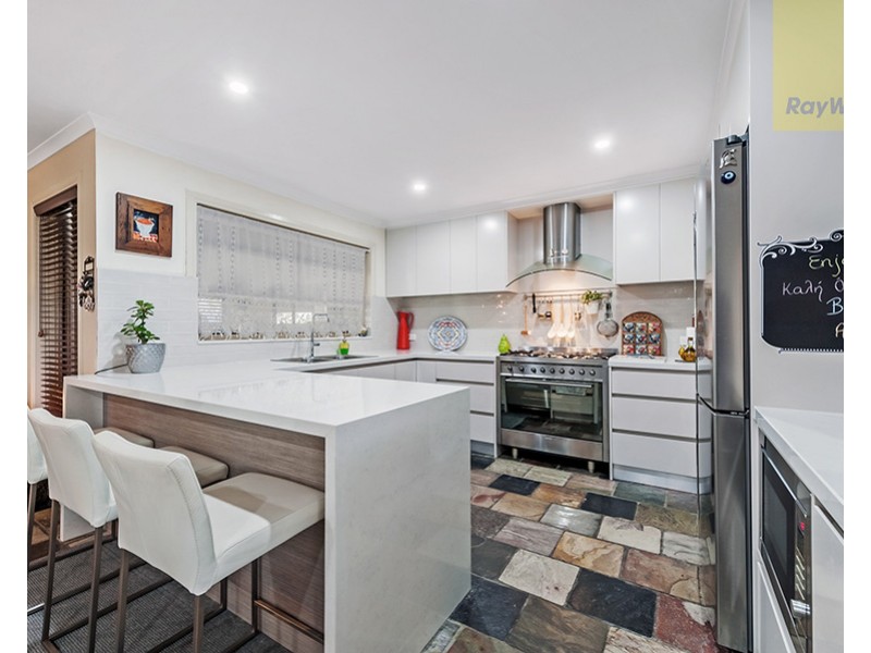 4 Whiteside Street, Beveridge VIC 3753