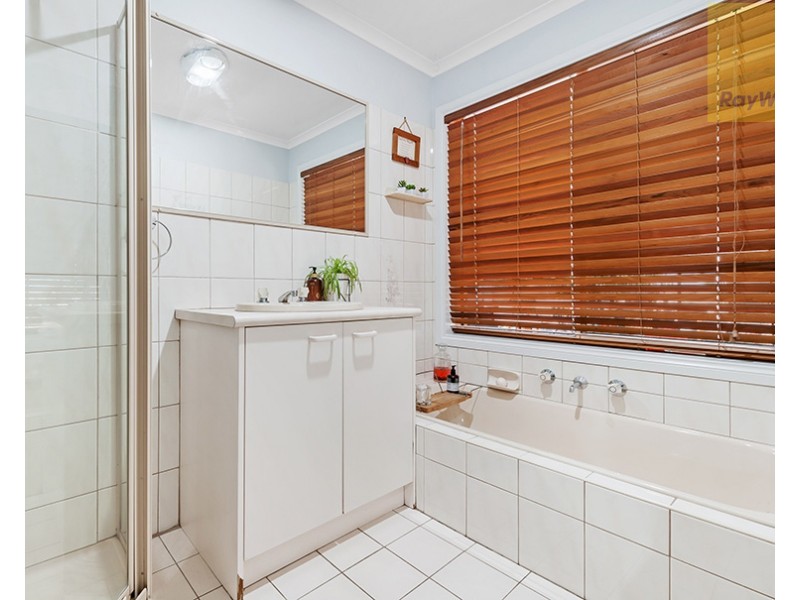 4 Whiteside Street, Beveridge VIC 3753