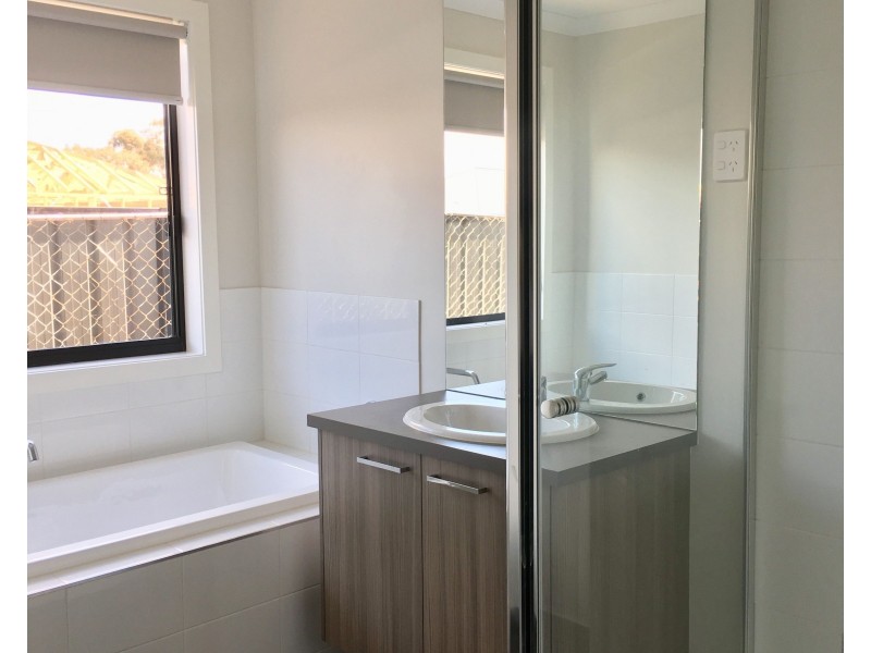 100 Sustainable Drive, Craigieburn VIC 3064