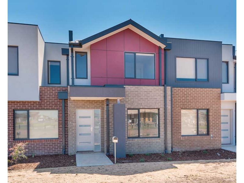 82 Baronial Way, Craigieburn VIC 3064