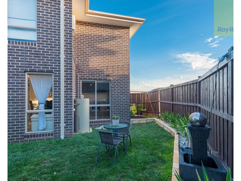180 Grand Boulevard, Craigieburn VIC 3064