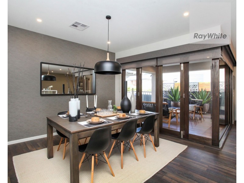 24 Destination Drive, Greenvale VIC 3059