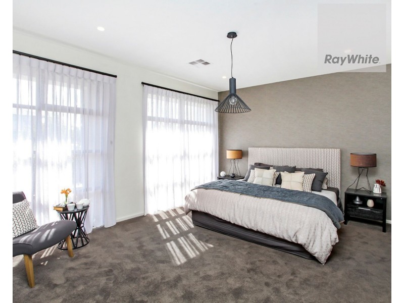 24 Destination Drive, Greenvale VIC 3059