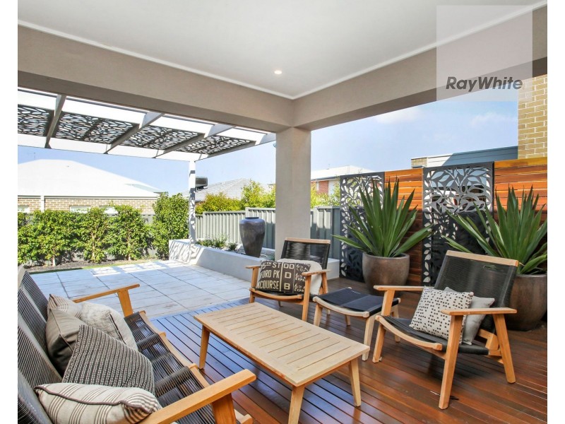 24 Destination Drive, Greenvale VIC 3059