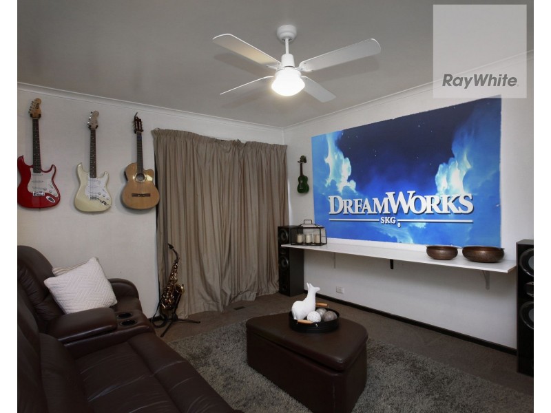 6 Thornleigh Place, Westmeadows VIC 3049